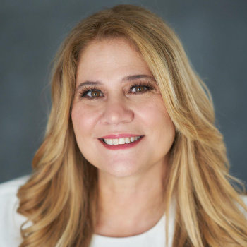 Vivian Macías